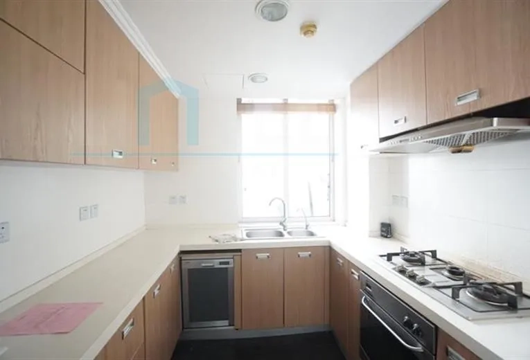 Rm 302 No 7 Tomson Garden(3)