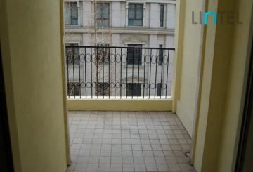 Rm 302 No 9 Tomson Garden(9)