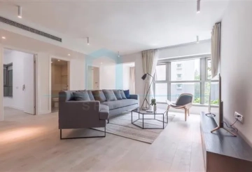 Rm 303 No 2 Eight Park Avenue