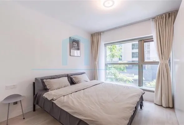 Rm 303 No 2 Eight Park Avenue(5)