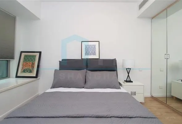 Rm 303 No 7 Eight Park Avenue(8)