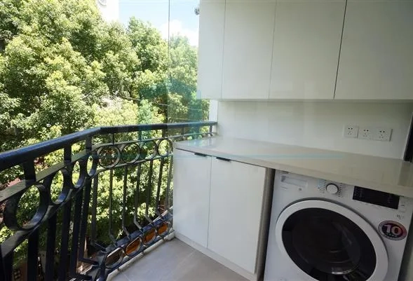 Rm 303 No N Fontaine Bleau(7)