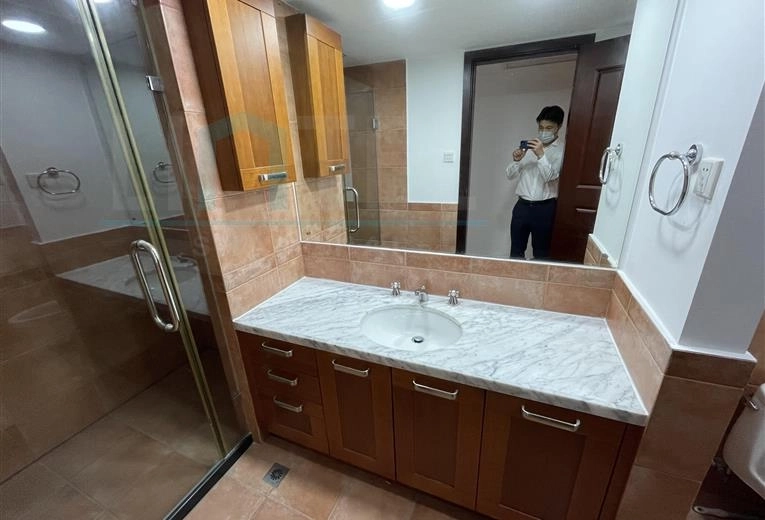 Rm 304 No 13G Shanghai Racquet Club(11)