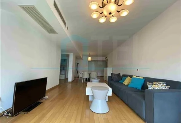 Rm 304 No 6 Eight Park Avenue(2)