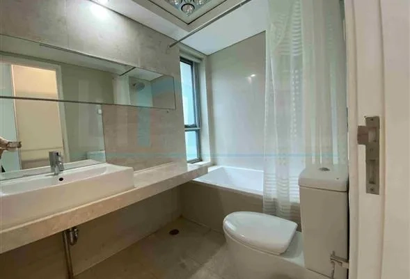 Rm 304 No 6 Eight Park Avenue(6)
