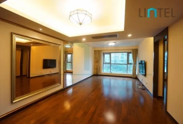 Rm 304 No 8 Eight Park Avenue(2)