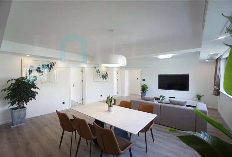 Rm 304 No 96 Yongjia Road(4)