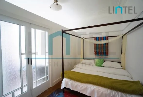Rm 305 No 1850 Huaihai middle Road(6)