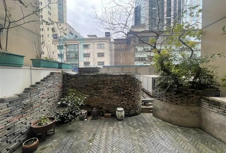Rm 305 No 5 Jing'an Four Seasons(4)