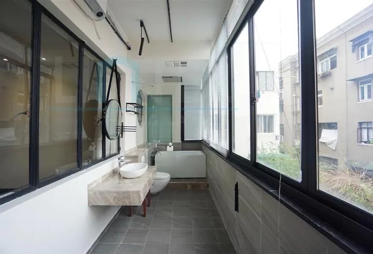 Rm 306 No 122 Maoming south Road(8)