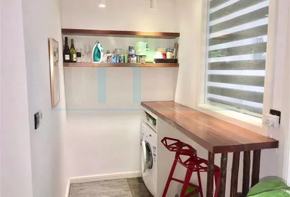 Rm 306 No 25 Lane 1412 Huaihai middle  Road(6)