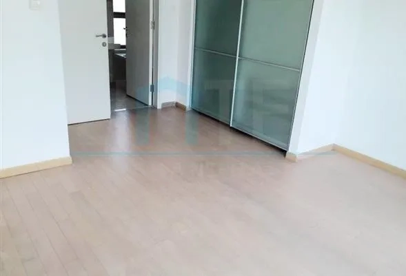 Rm 3101 No 4 Eight Park Avenue(6)