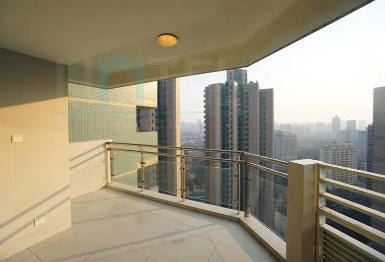 Rm 3108 No 5 Central Residence I(3)