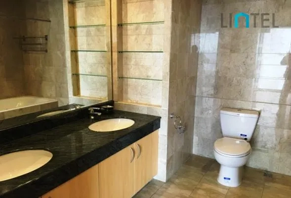 Rm 31D No 1 Chevalier Place(11)