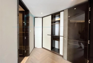 Rm 3201 No 16 Shanghai Bay Phase II(7)