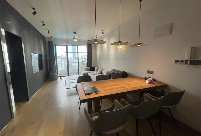Rm 3201 No 3 Manhattan Heights(3)