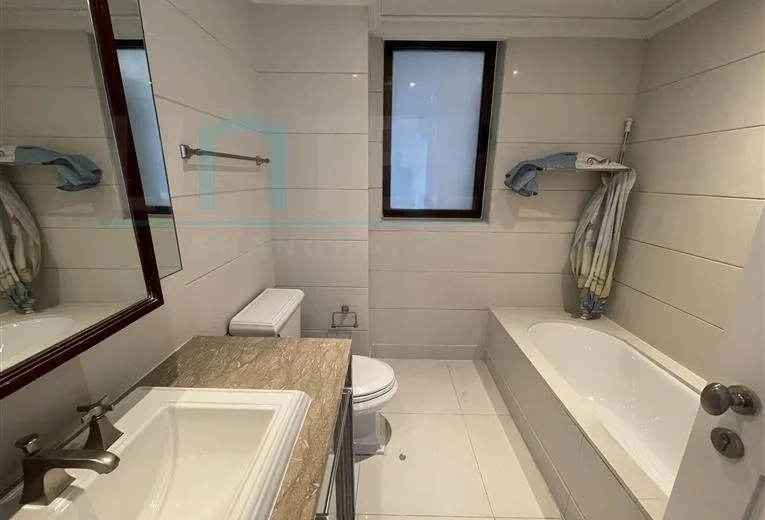 Rm 3201 No 9 Lakeville Regency(10)