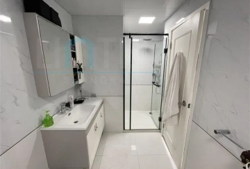 Rm 3301 No 5 Central Residence I(12)