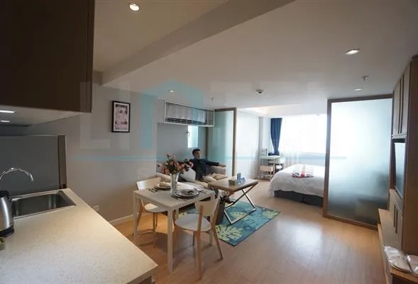 Rm 3302 Citadines Shanghai Yan'an West