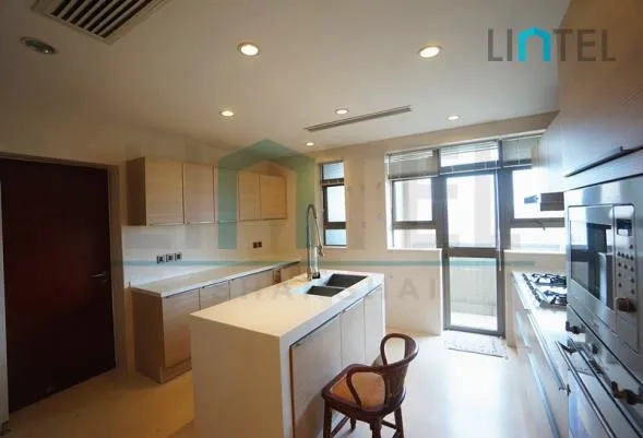 Rm 3302 No 2 Central Residence II(3)