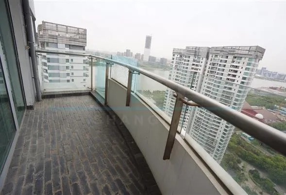 Rm 3302 No 23 A Hundred Garden(3)