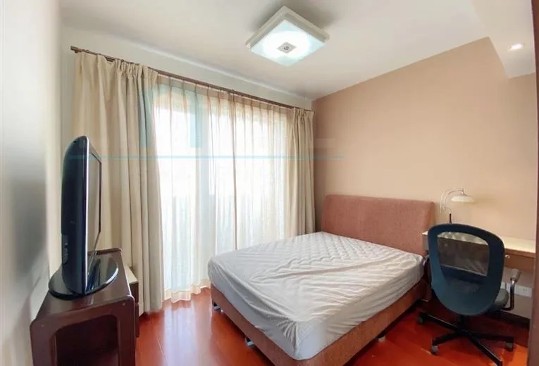 Rm 33A No 7 City Condo(12)