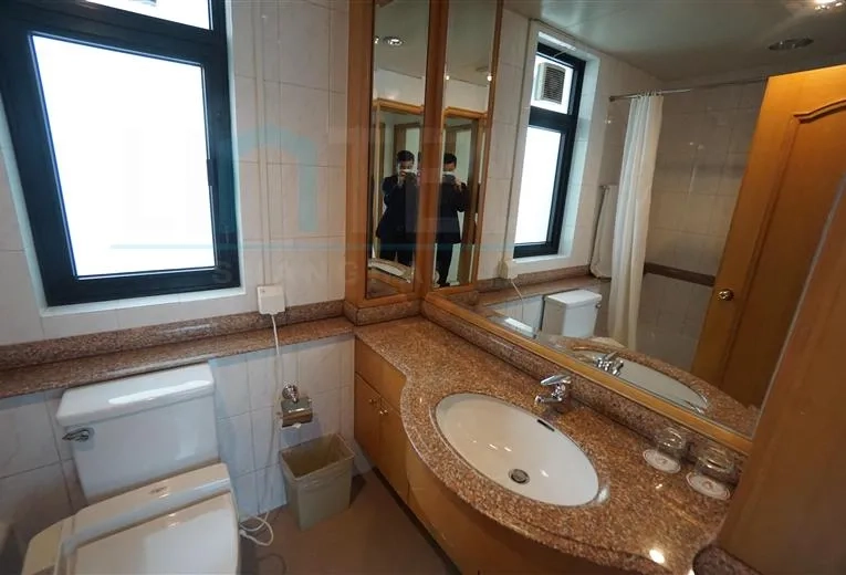 Rm 33B No 88 Arcadia Apartments(12)