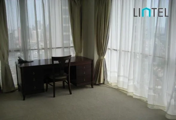 Rm 33E No 2 Chevalier Place(6)