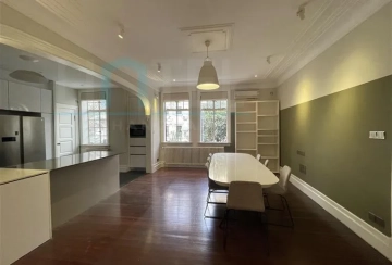 Rm 34 3F No 7 Lane 1173 Nanjing west Road(4)