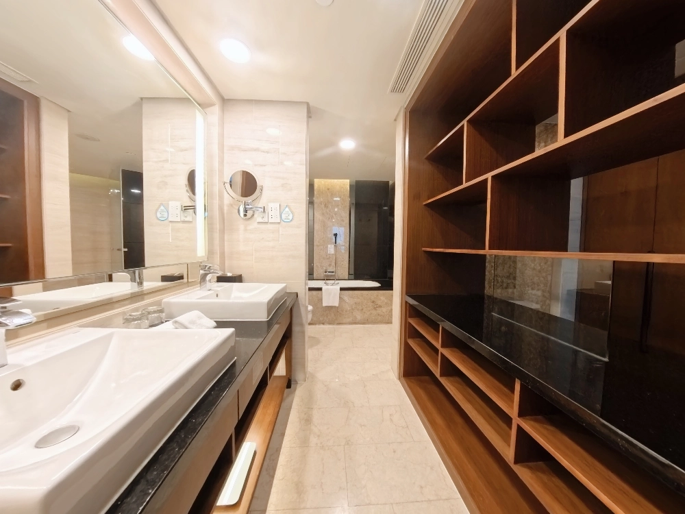 Rm 3407 Ascott Huaihai Road(6)