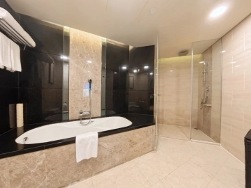 Rm 3407 Ascott Huaihai Road(7)