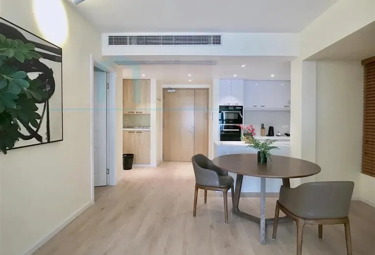 Rm 3502 No 5 Eight Park Avenue(5)