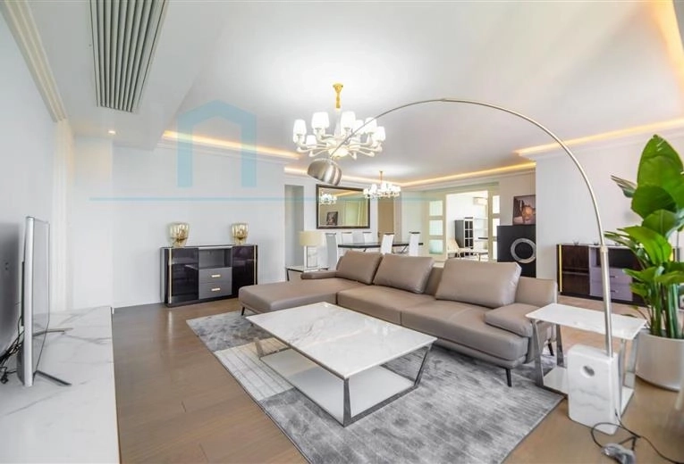 Rm 3605 No A Joffre Garden