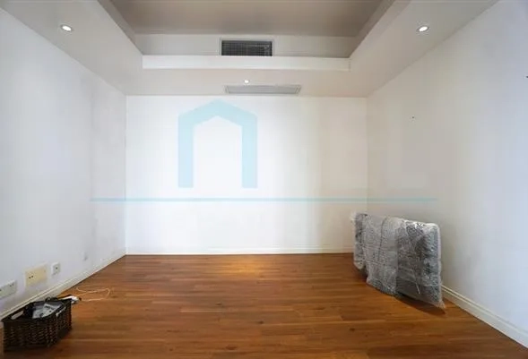 Rm 3608 No 3 Central Residence I(18)