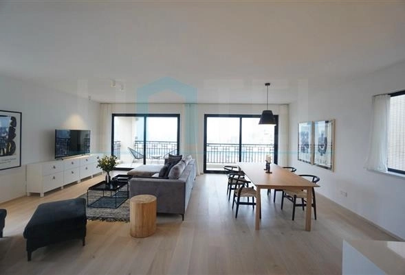 Rm 3701 No C Joffre Garden(4)