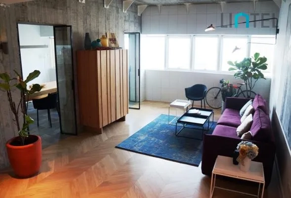 Rm 3803 La Residence