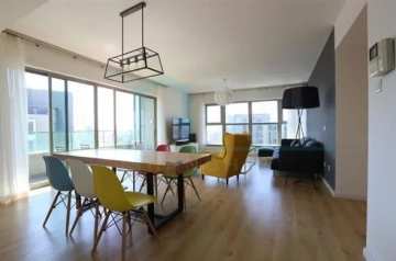 Rm 3902 No 4 Eight Park Avenue