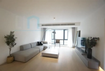 Rm 3A No 2 Grand Plaza