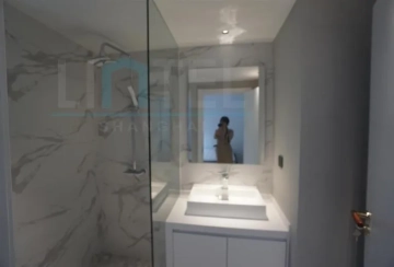 Rm 3A No 2 Grand Plaza(15)