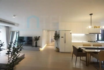 Rm 3A No 2 Grand Plaza(3)