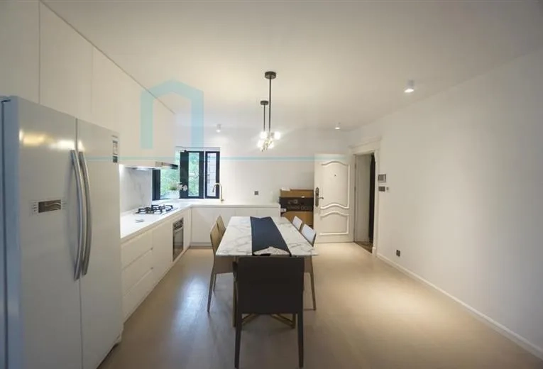 Rm 3A No 2 Grand Plaza(4)