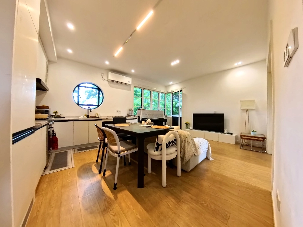 Rm 4 No 116 Maoming south Road