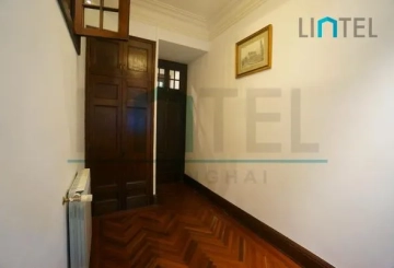 Rm 4 No 185 Chongqing south Road(12)