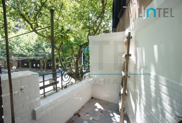 Rm 4 No 40 Maoming south Road(2)
