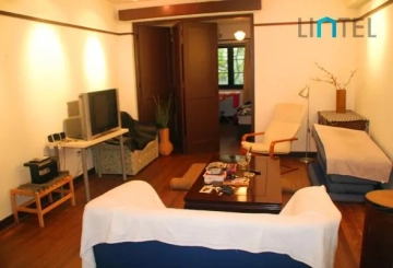 Rm 4 No 490 Shanxi south Road