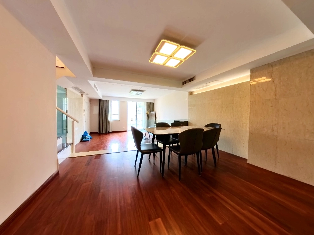 Rm 401 No 2 Tomson Garden(6)