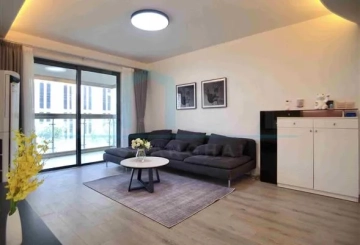 Rm 401 No 3 Phoenix Garden(2)