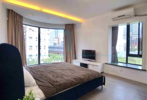 Rm 401 No 3 Phoenix Garden(5)