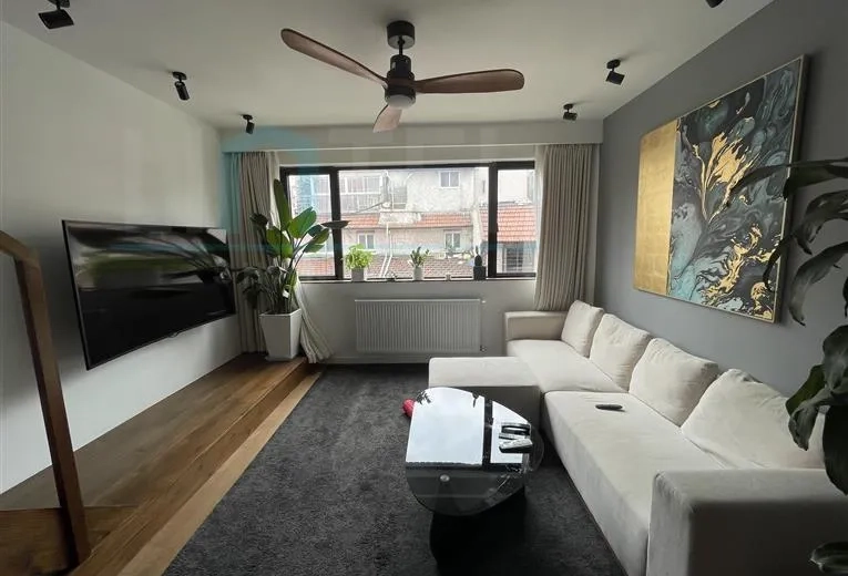 Rm 401 No 8 Lane 643 Shanxi north Road