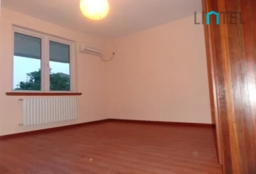 Rm 401 No 96 Yongjia Road(8)